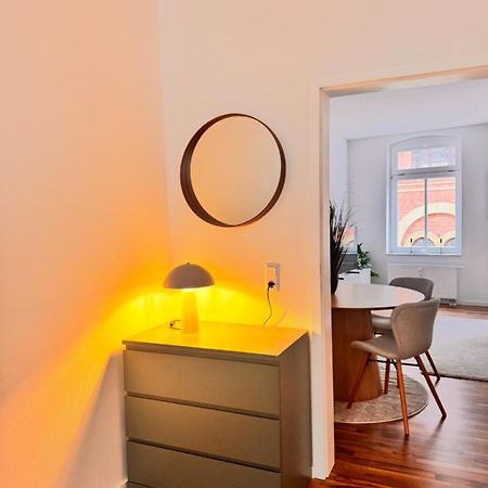 New Apartment In Magdeburg Buckau - Waschmaschine, Smart-Tv, Neues Badezimmer Extérieur photo